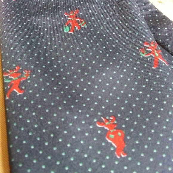 Vintage Christmas Tie Reindeers With Gifts - Picture 3 of 4